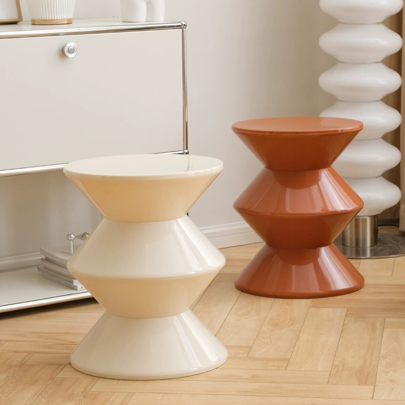 Unique Table Accessories - Table basse au design clair, ronde,
