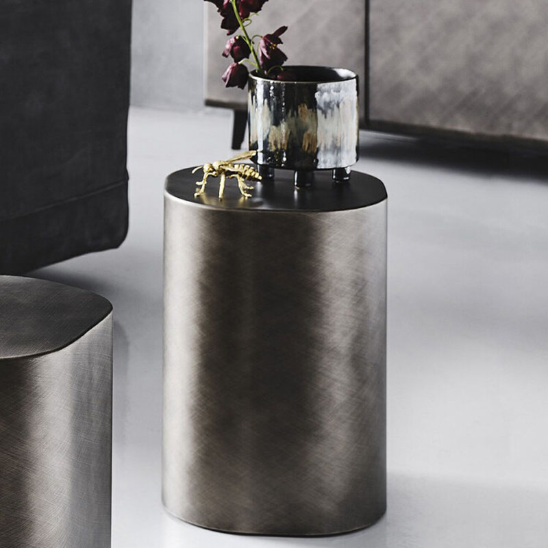 Table basse en métal décorativ - Unique Table Accessories avis et prix