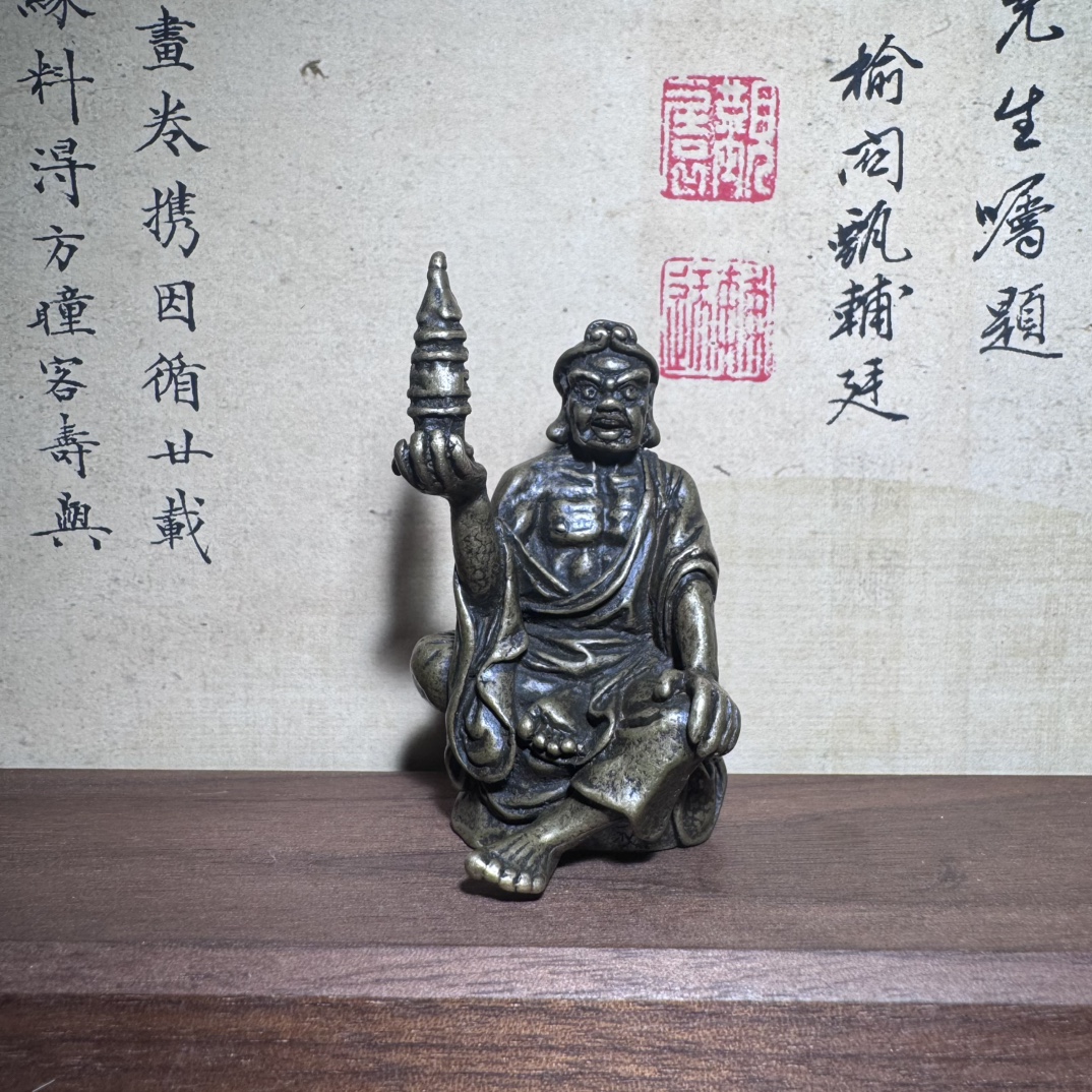 Statue miniature en laiton de  - Unique Table Accessories avis et prix